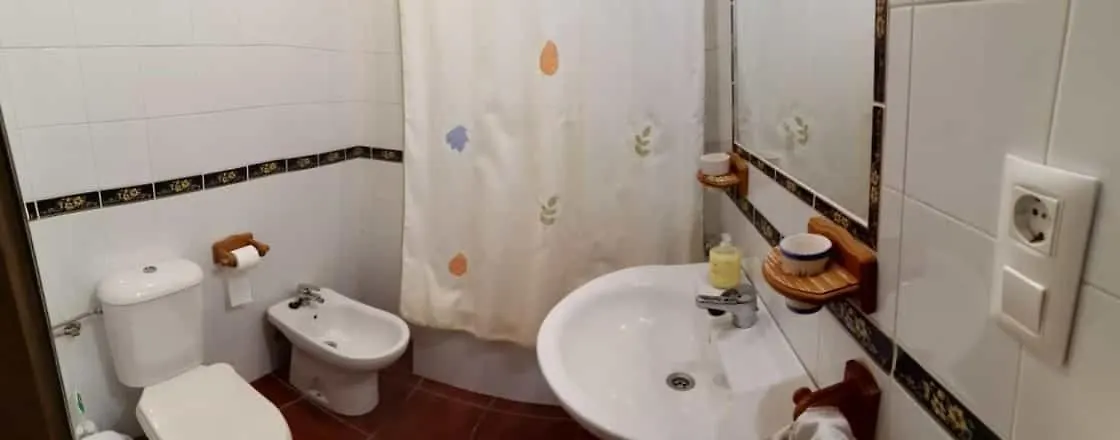 Casa Rural Isabel, En Sierra De Grazalema Benaocaz Spain