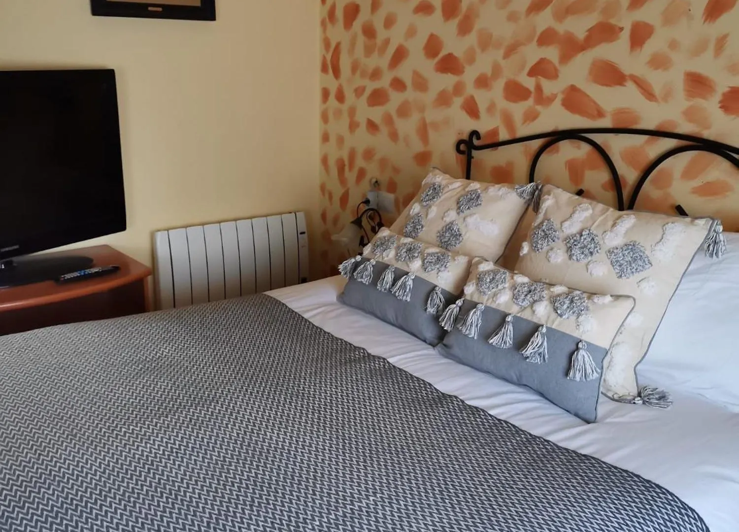 Casa Rural Isabel, En Sierra De Grazalema Benaocaz Holiday home